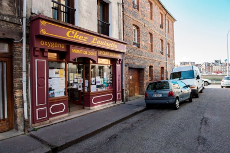 Facade de chez louisettesolidaire bd 1